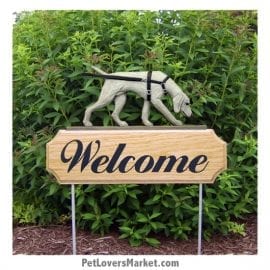 Welcome Sign with Weimaraner dog breed (Tracking) Welcome sign and dog sign for dog lovers. Welcome sign is perfect for home and garden decor, garden accents, outdoor accents, unique garden statues, garden statues online, best garden decor, garden stake decor, decorative garden stake, outdoor home accents, unique garden decor, outdoor home decor. Features Weimaraner dog breed.
