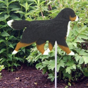Bernese Mountain Dog Statue: Dog Statues and Garden Statues