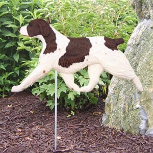 Brittany Spaniel Statue (Liver): Dog Statues and Garden Statues