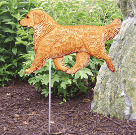 Golden Retriever Dog Sign / Garden Stake / Yard Sign (Light Coat) for Outdoor or Garden Decor.